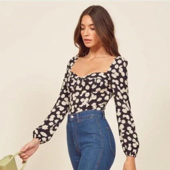 Reformation Tops - Reformation "Reign" Top in Daisy Chain - Size 4